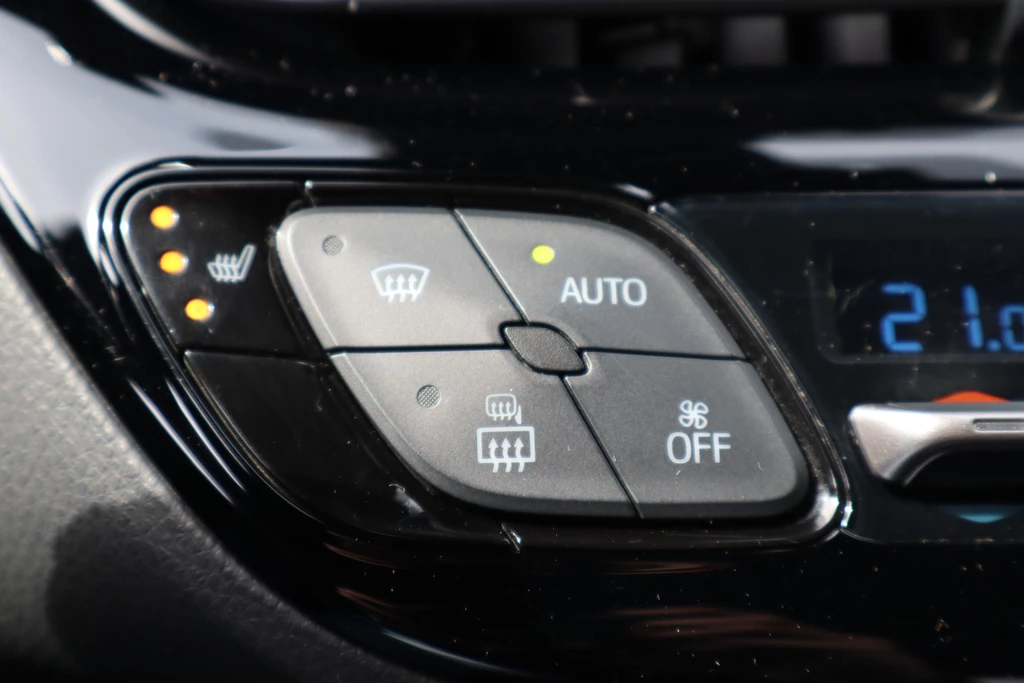 Toyota C-HR – foto 18