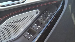Ford Explorer – thumbnail 19