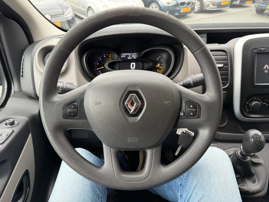 Renault Trafic – foto 16