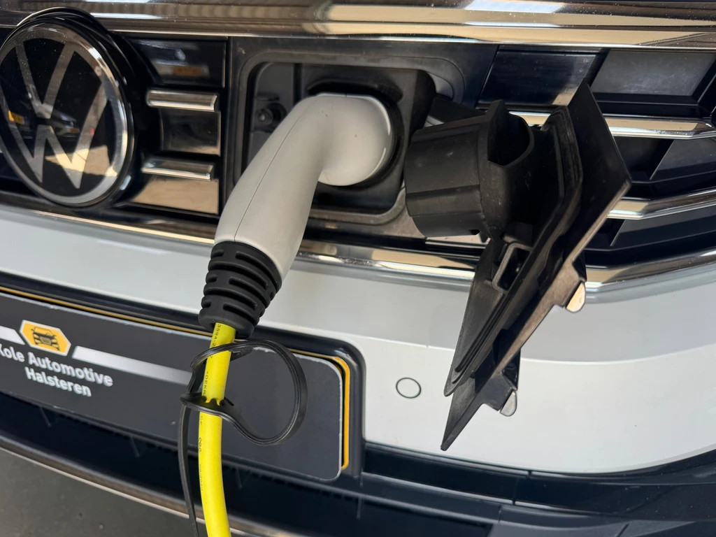Volkswagen Passat – foto 35