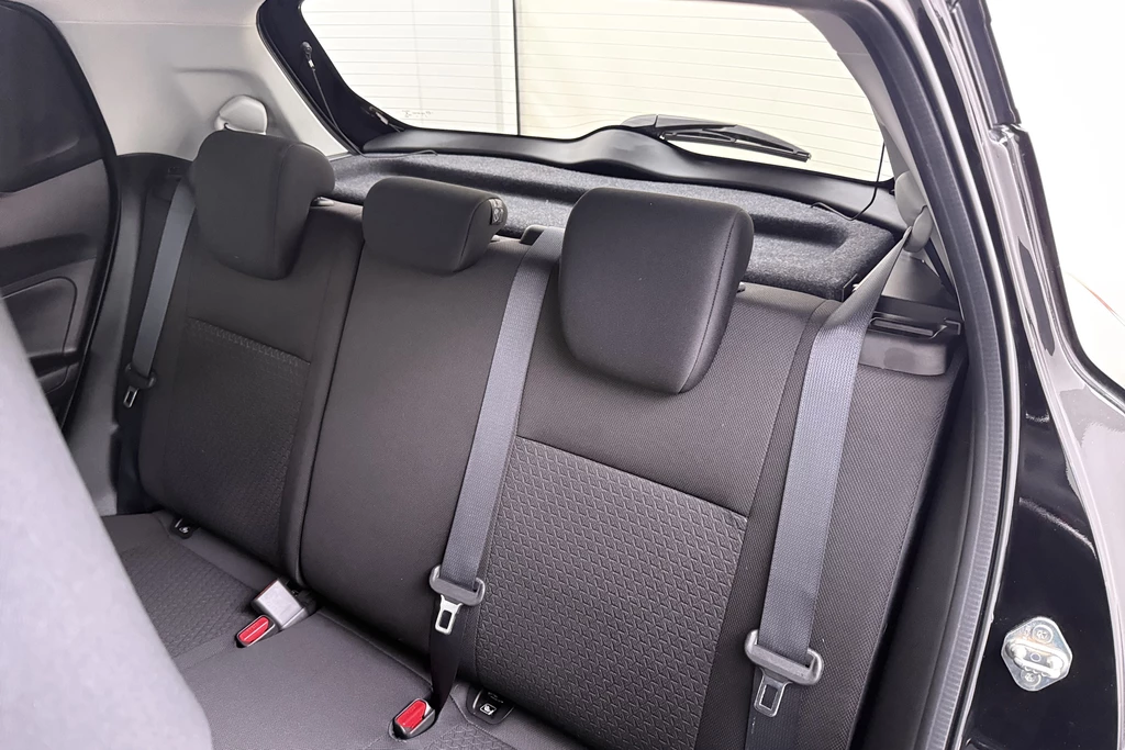 Suzuki Swift – foto 12