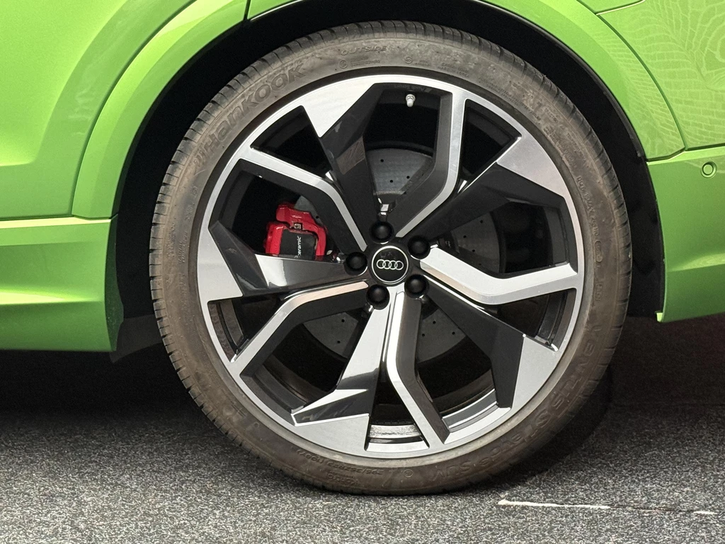 Audi RSQ8 – foto 13