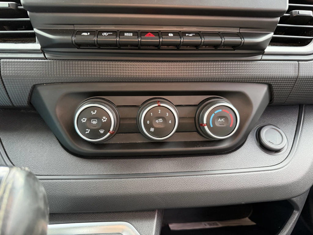 Renault Trafic – foto 21