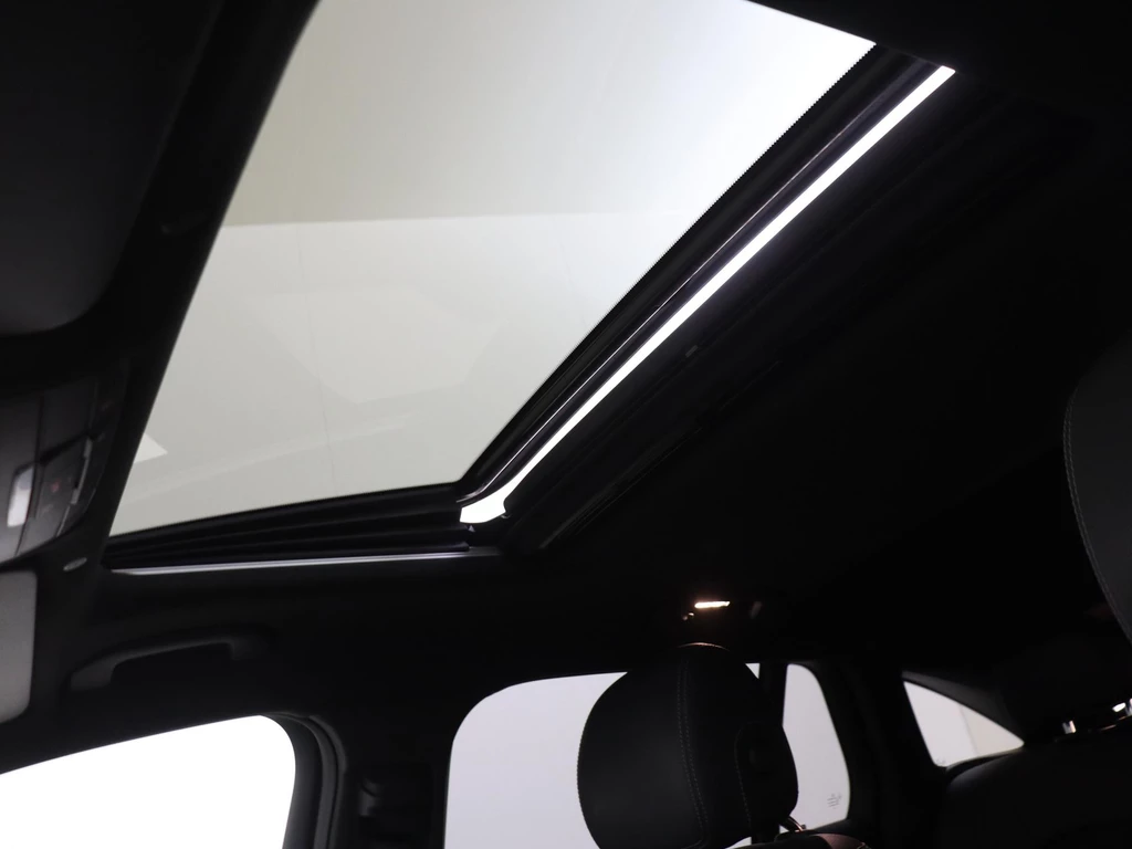 Mercedes-Benz EQC – foto 30