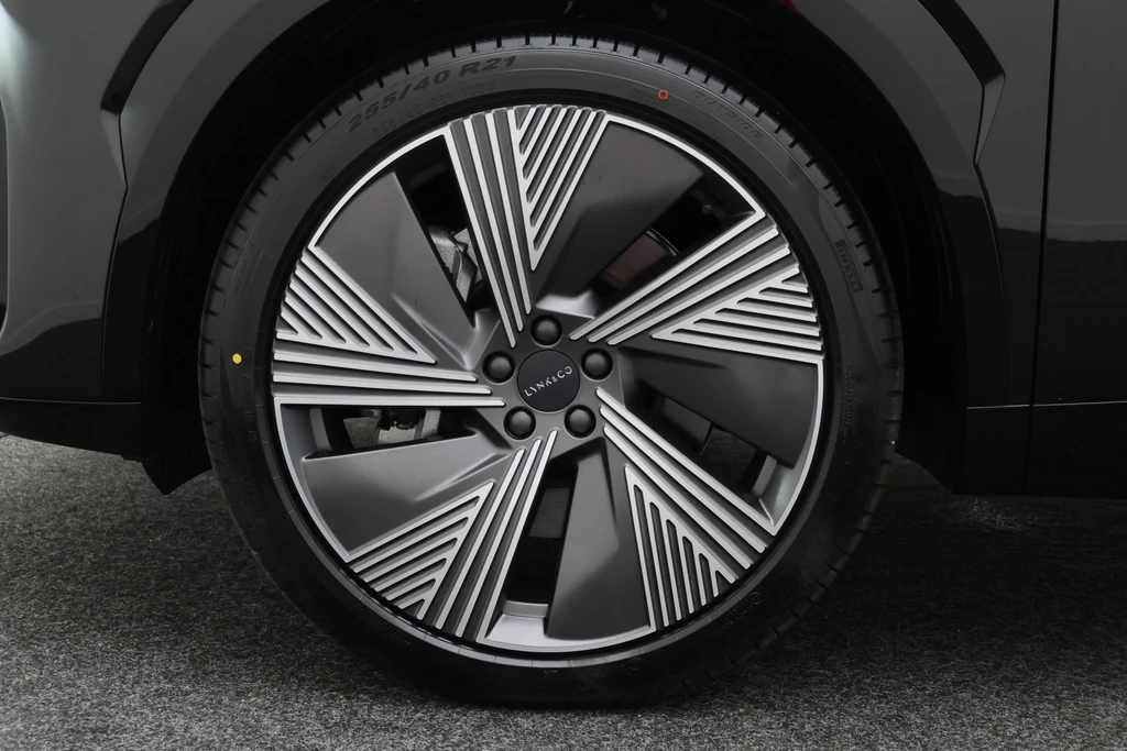 Lynk & Co 08 – foto 26