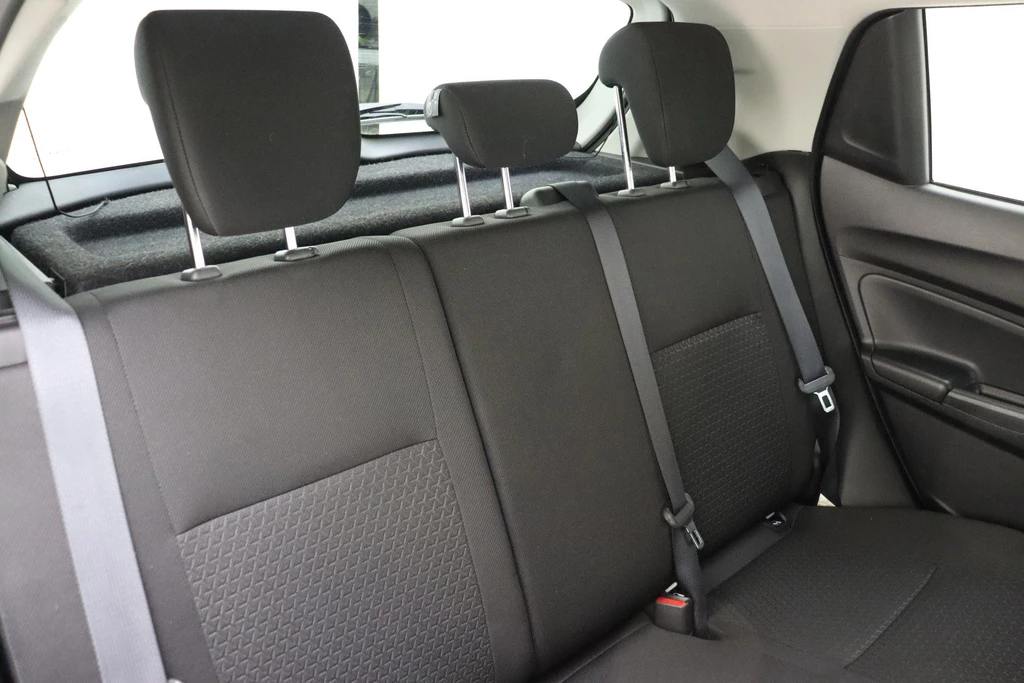 Suzuki Swift – foto 15