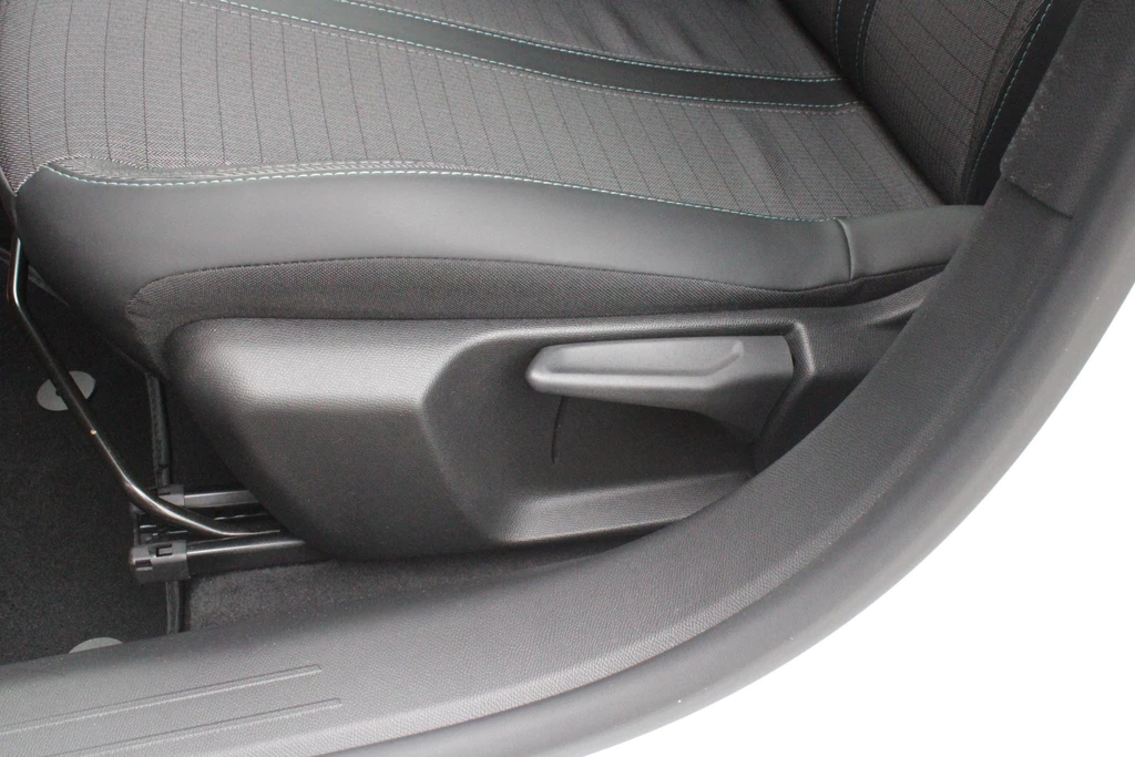 Peugeot 208 – foto 21