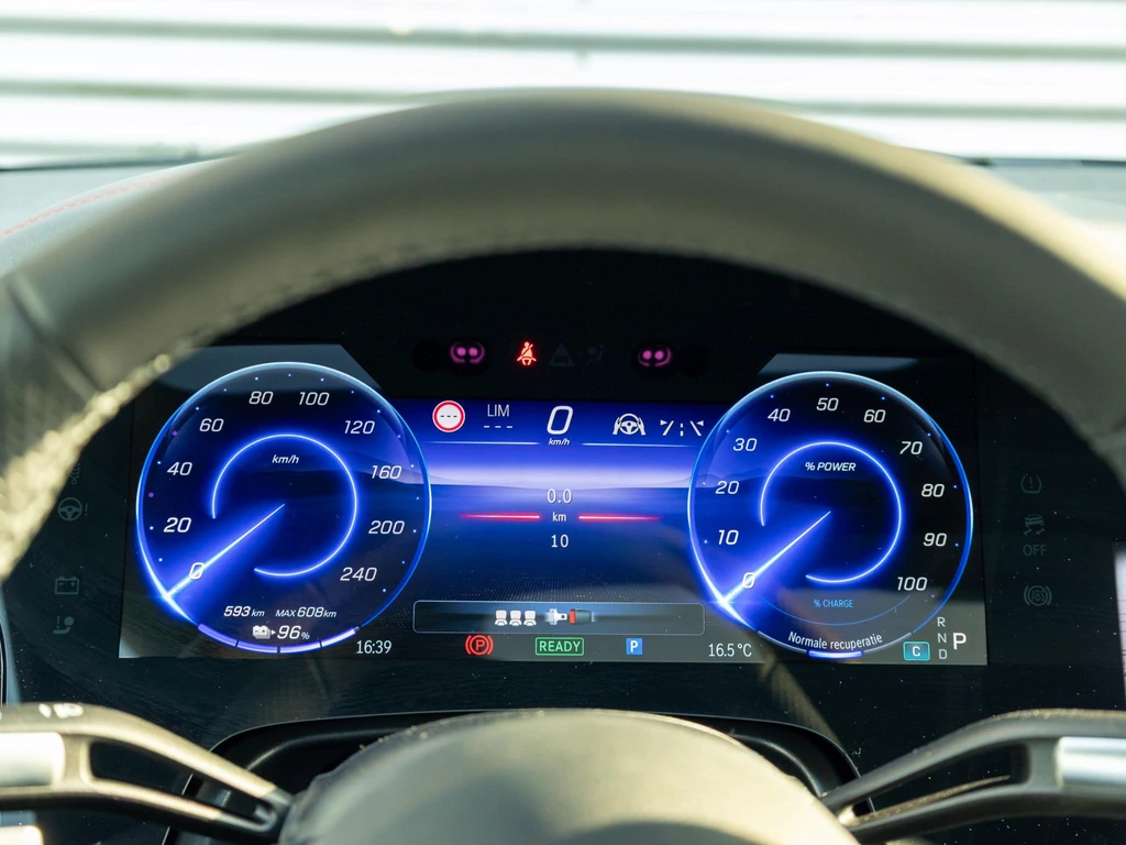 Mercedes-Benz EQS – foto 14