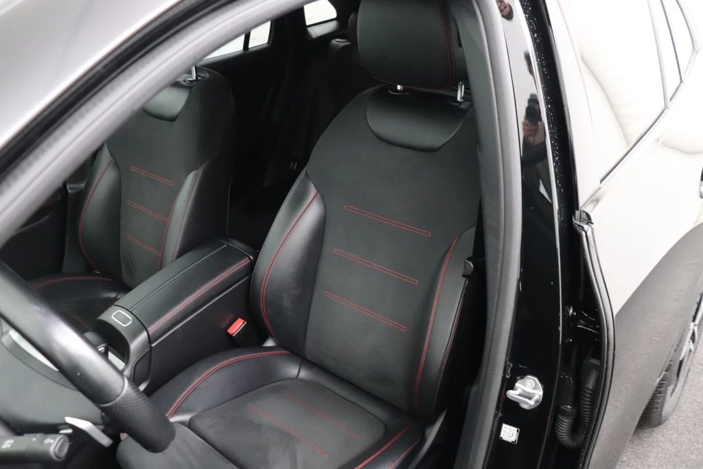 Mercedes-Benz EQA – foto 11