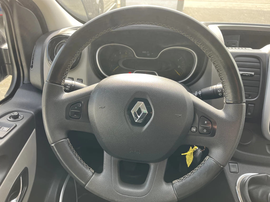 Renault Trafic – foto 16