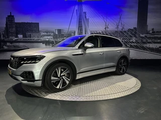 Volkswagen Touareg – thumbnail 1
