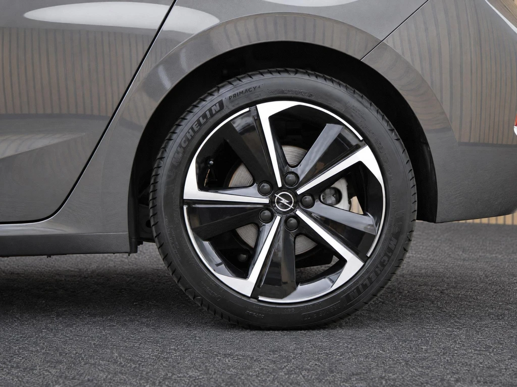 Opel Astra – foto 24