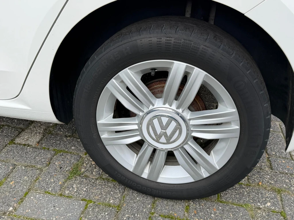 Volkswagen up! – foto 34