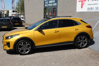 Kia XCeed – thumbnail 2