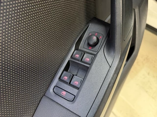 SEAT Arona – thumbnail 25