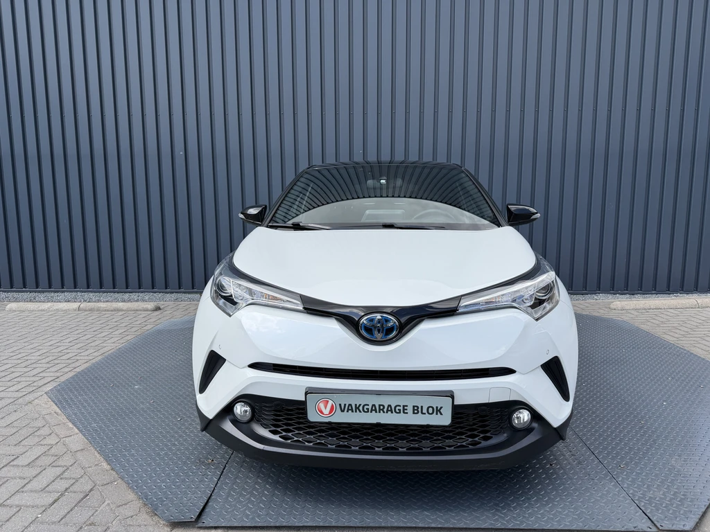 Toyota C-HR – foto 12