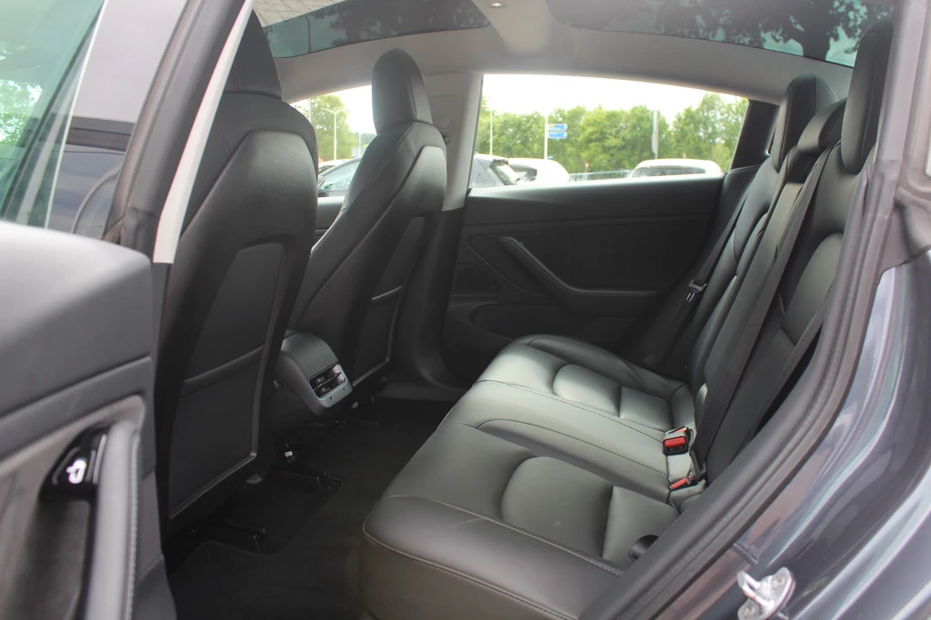 Tesla Model 3 – foto 14