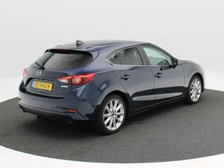 Mazda 3 – thumbnail 4