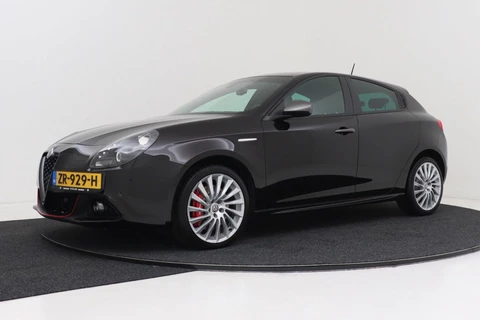 Alfa Romeo Giulietta 1.4 Turbo MultiAir Super | Org NL | Dealer Ond. |Distributie Vervangen | Climate Control |