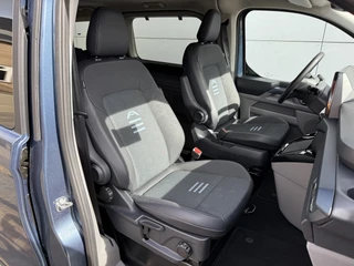Ford Tourneo Custom – thumbnail 11