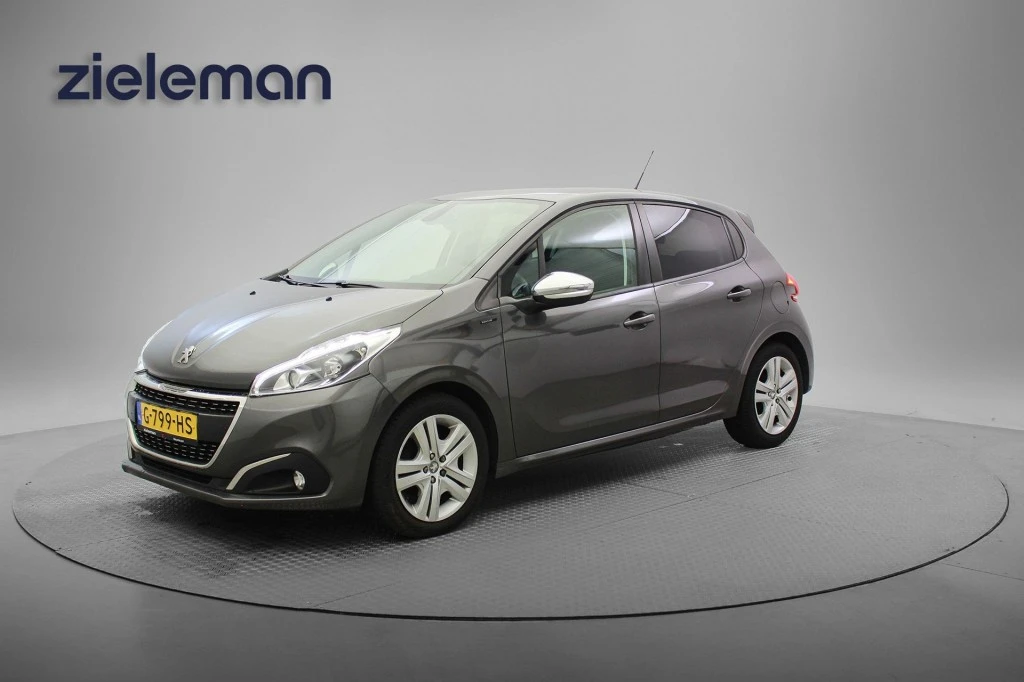 Peugeot 208 – foto 1