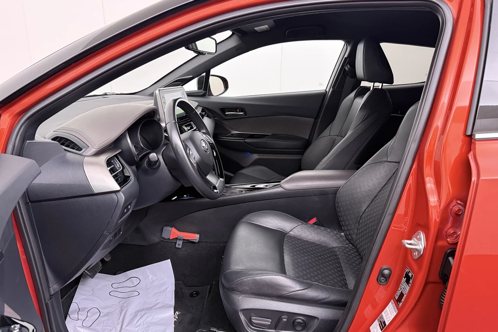 Toyota C-HR – foto 10