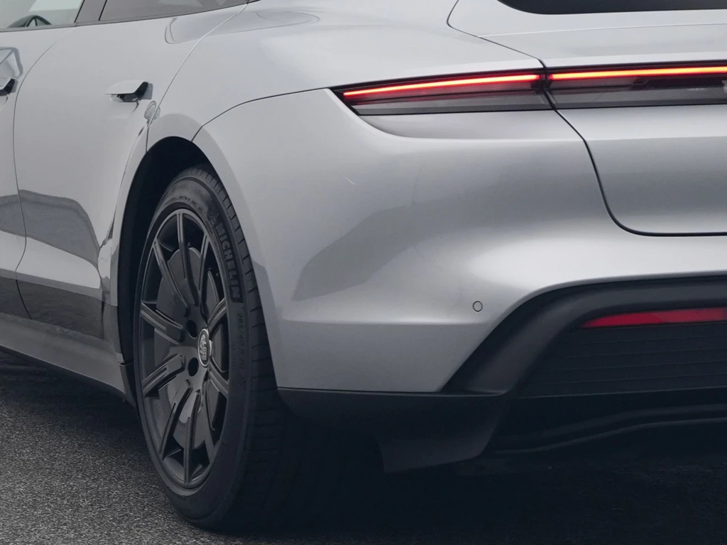 Porsche Taycan – foto 26
