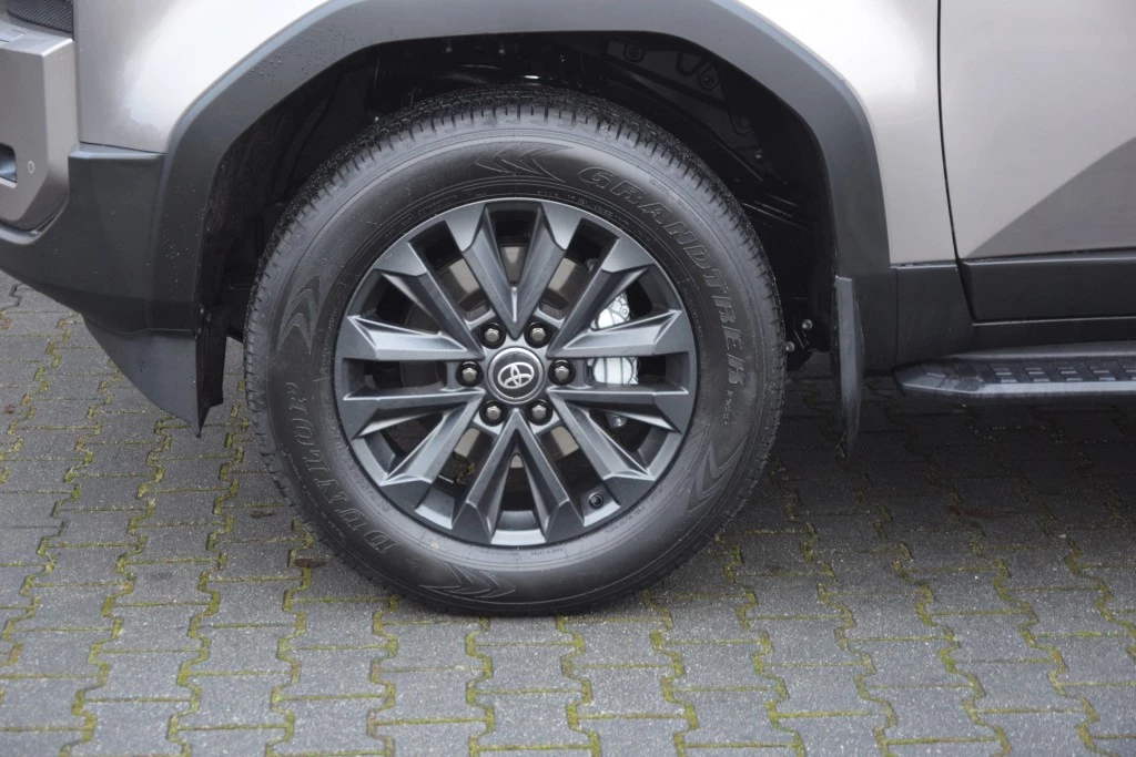 Toyota Land Cruiser – foto 8