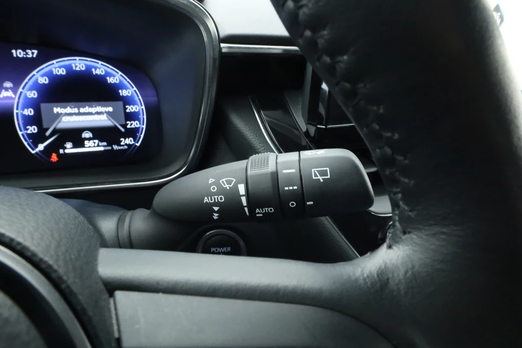Toyota Corolla Touring Sports – foto 19