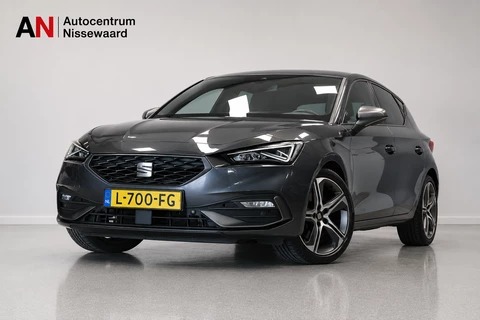 Seat Leon 1.5 eTSI FR Business Intense |Carplay|Stoelverwm|Adaptive|
