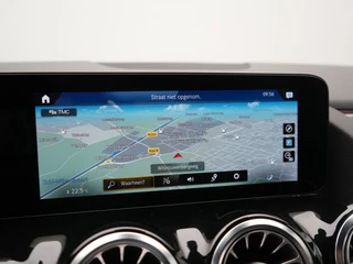 Mercedes-Benz GLA – thumbnail 26