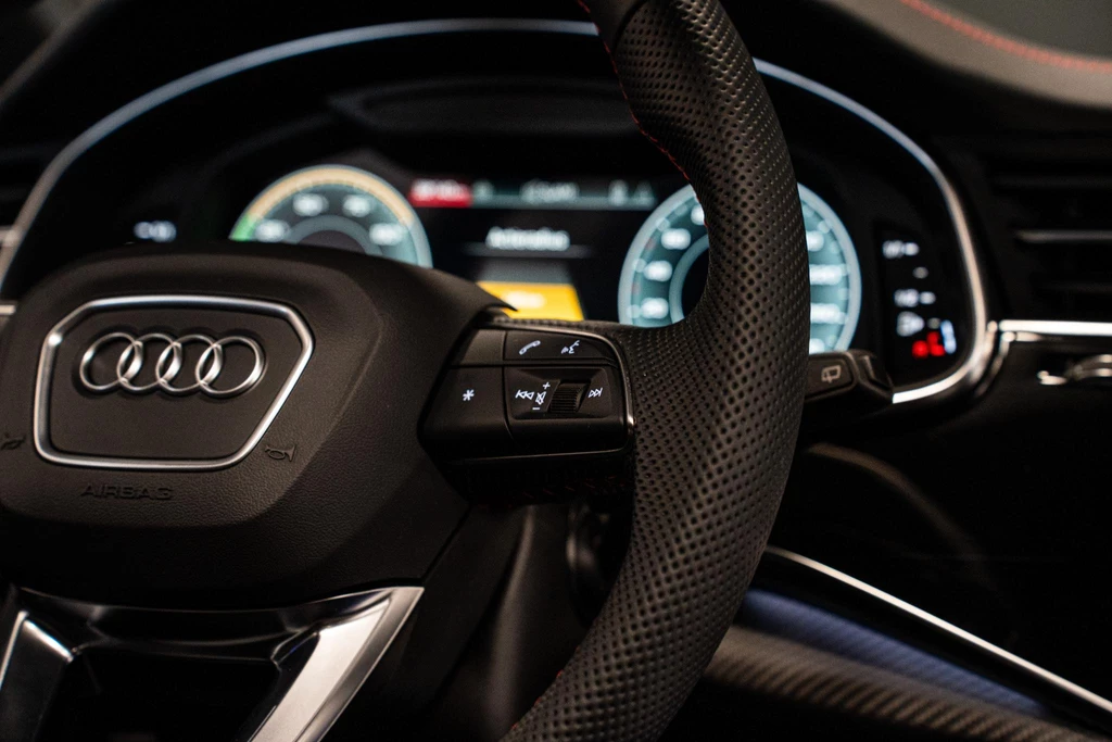 Audi Q8 – foto 29