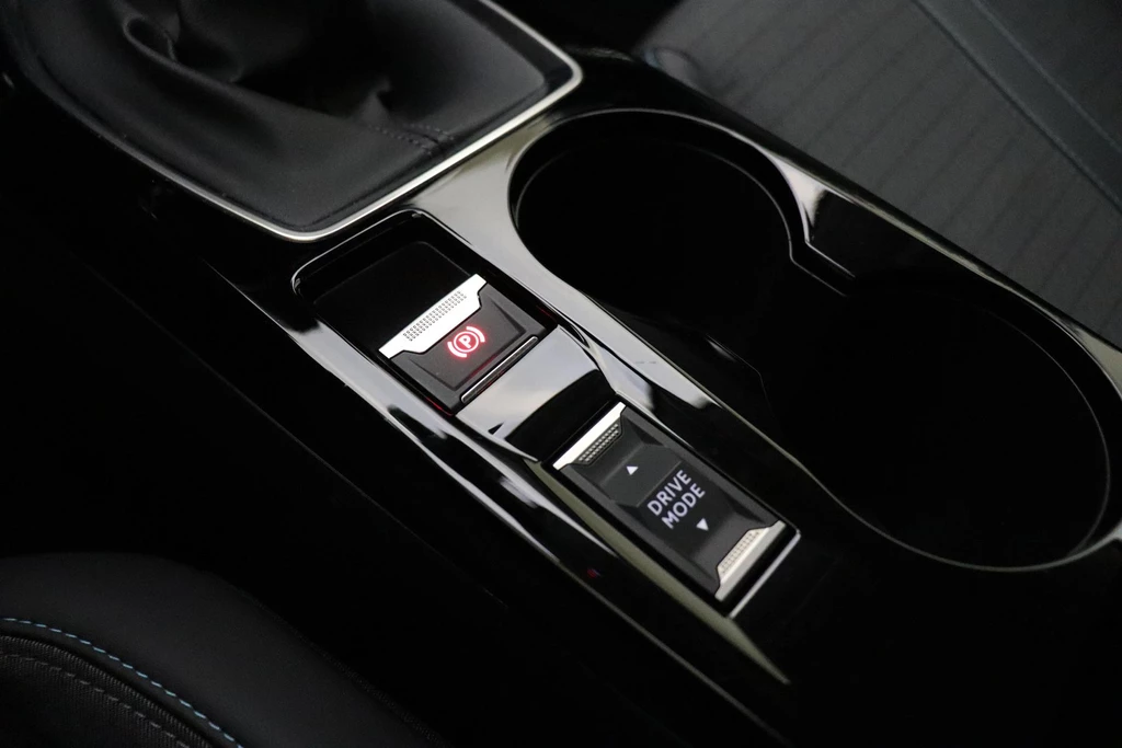 Peugeot 208 – foto 24