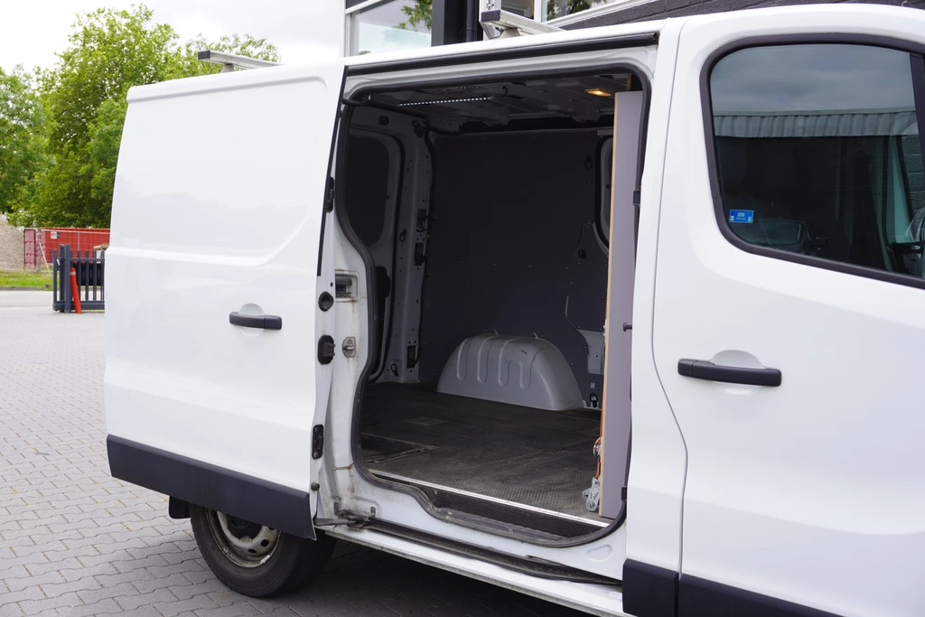 Renault Trafic – foto 10