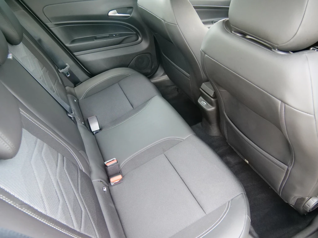 Jeep Avenger – foto 30