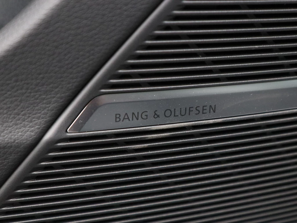 Audi Q8 – foto 22