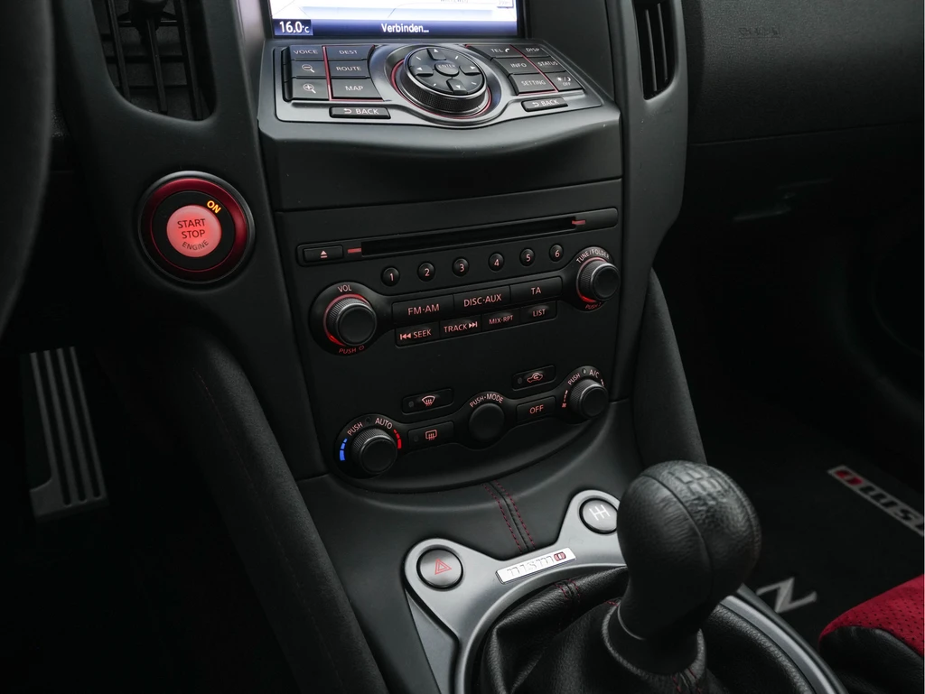 Nissan 370Z – foto 14