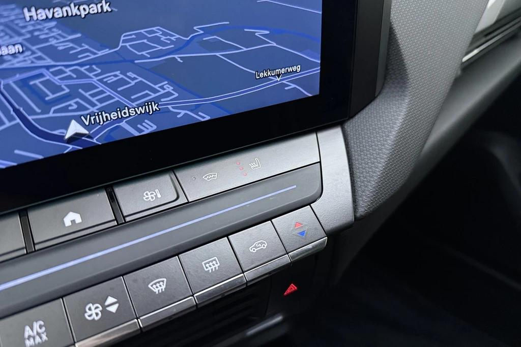 Opel Astra – foto 38