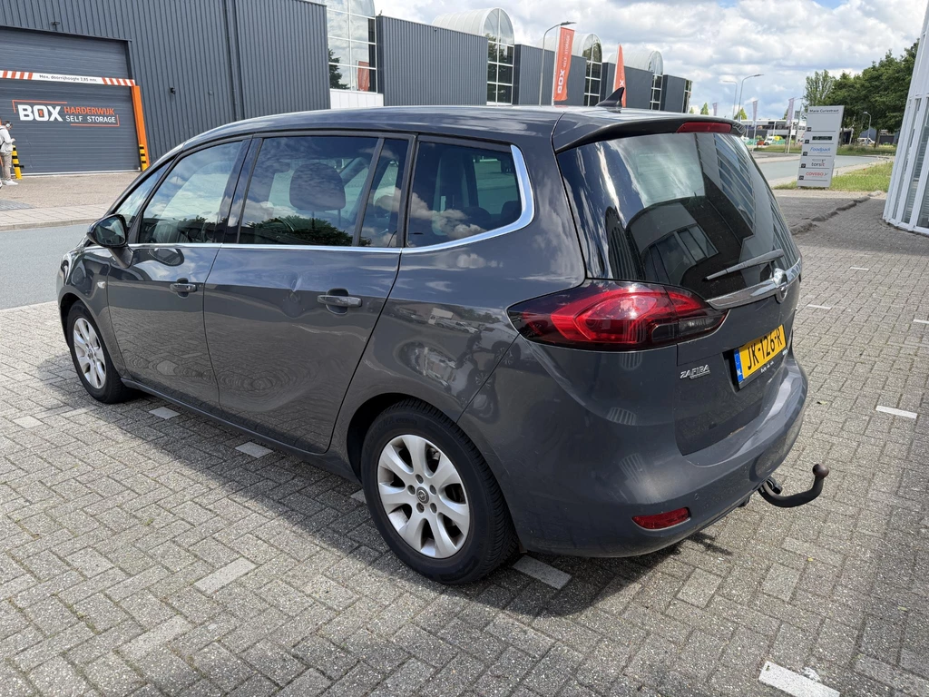 Opel Zafira – foto 2