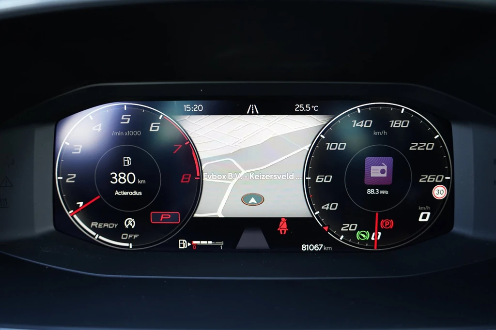 SEAT Leon – foto 17