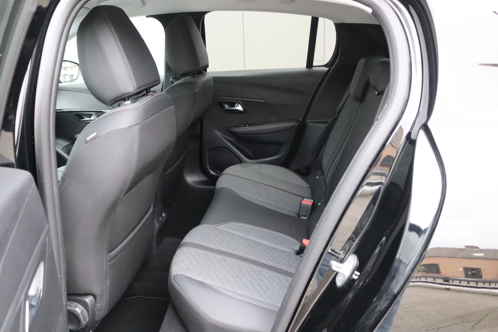 Peugeot 208 – foto 14