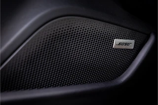 Porsche Taycan – thumbnail 24