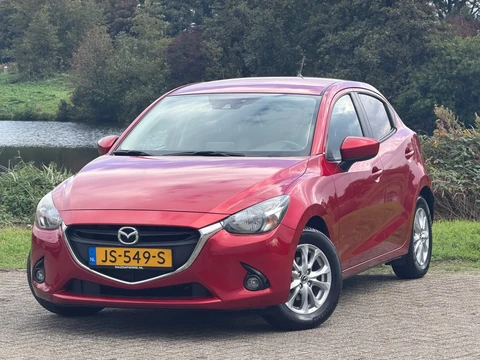 Mazda 2 1.5 Skyactiv-G Skylease+ Soul Red - 1e eigenaar - NL geleverd - Nieuwstaat