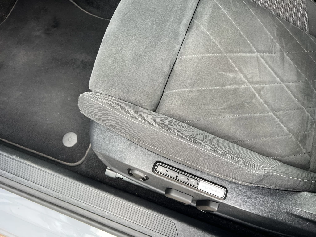 Volkswagen Golf – foto 17
