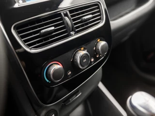 Renault Clio – thumbnail 11