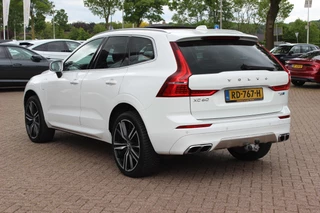 Volvo XC60 – thumbnail 3