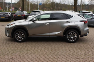 Lexus NX – thumbnail 2