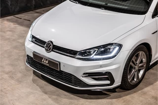 Volkswagen Golf – thumbnail 3