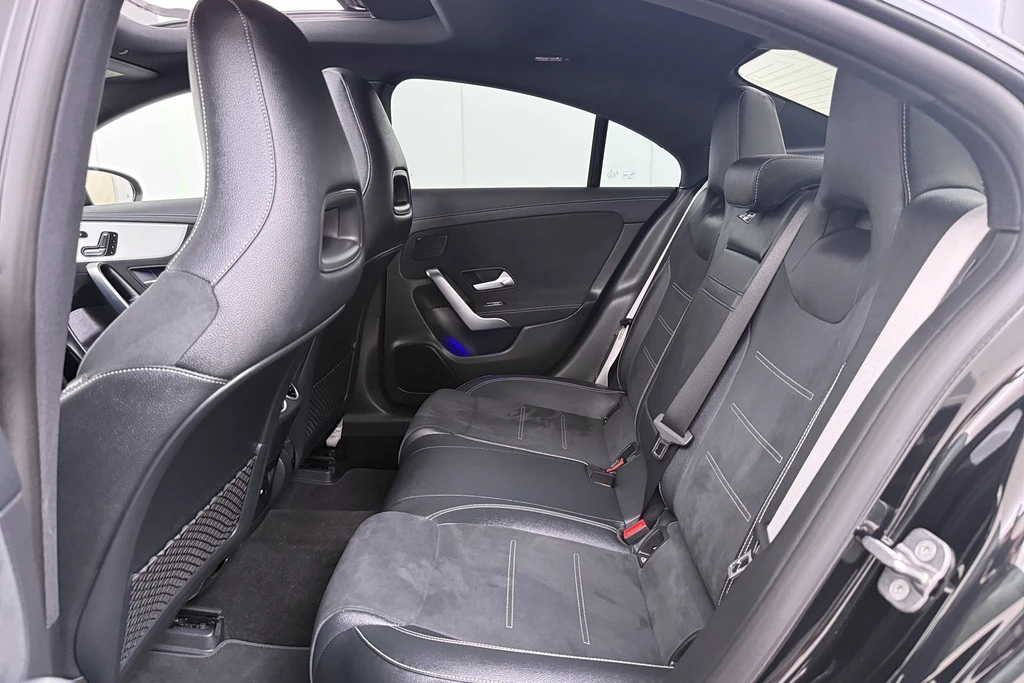 Mercedes-Benz CLA – foto 13