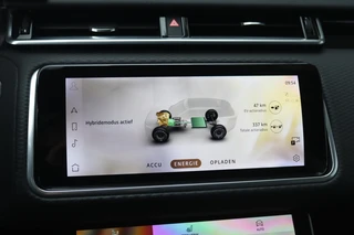Land Rover Range Rover Velar – thumbnail 32
